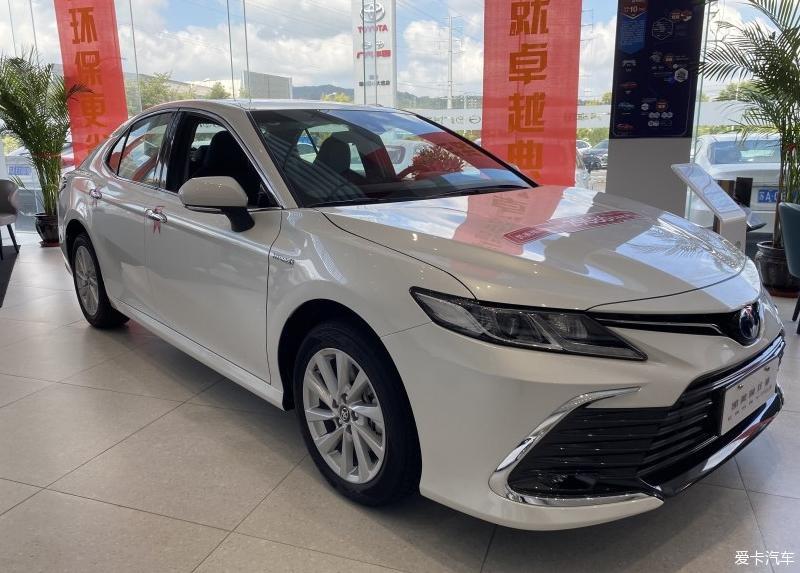 2.5双擎和汽油版该怎么选？