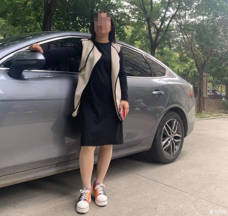 我和小秦的第一个月