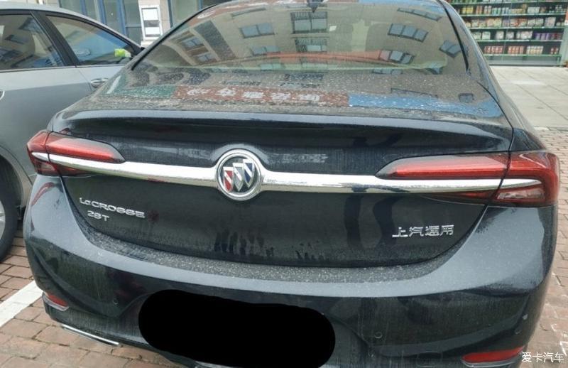 君越的外观我很喜欢，低调稳重