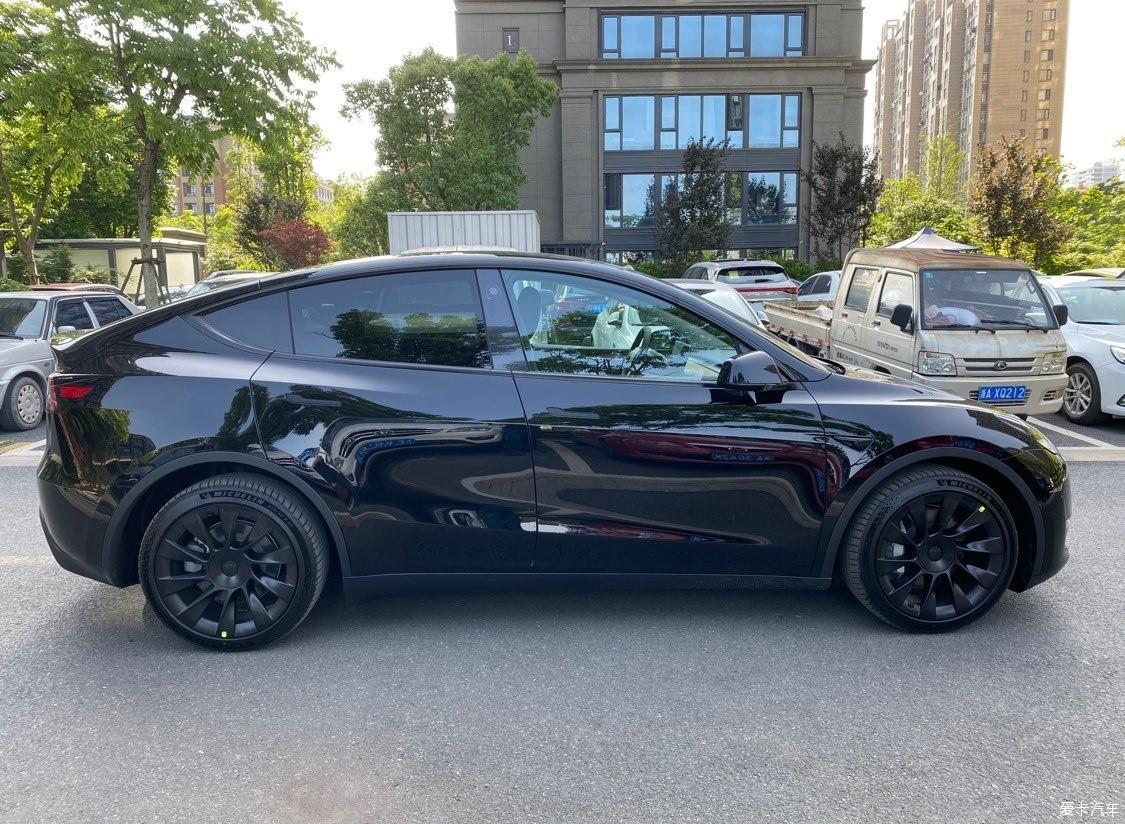 一辆颠覆我认知的车特斯拉 model Y
