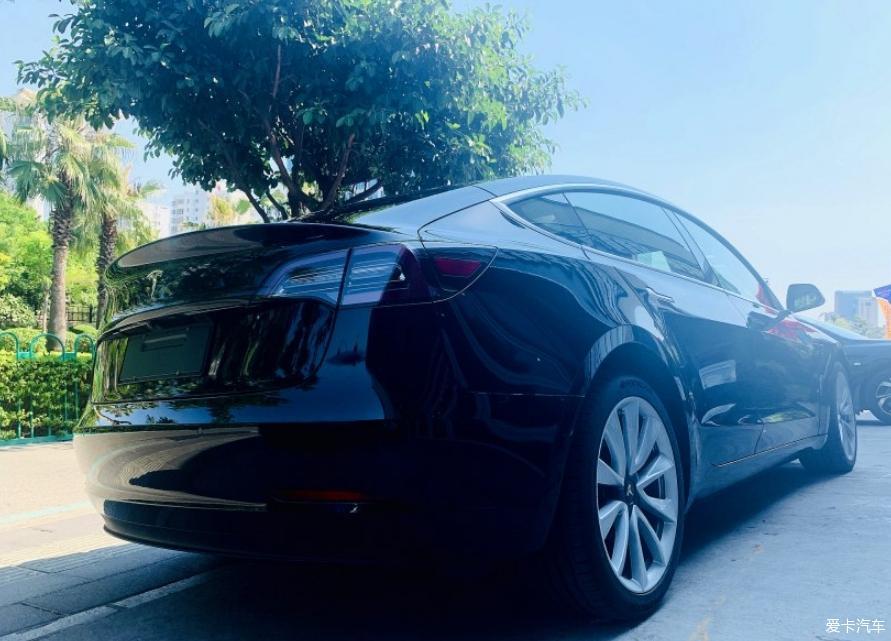 特斯拉model3见证我的所有