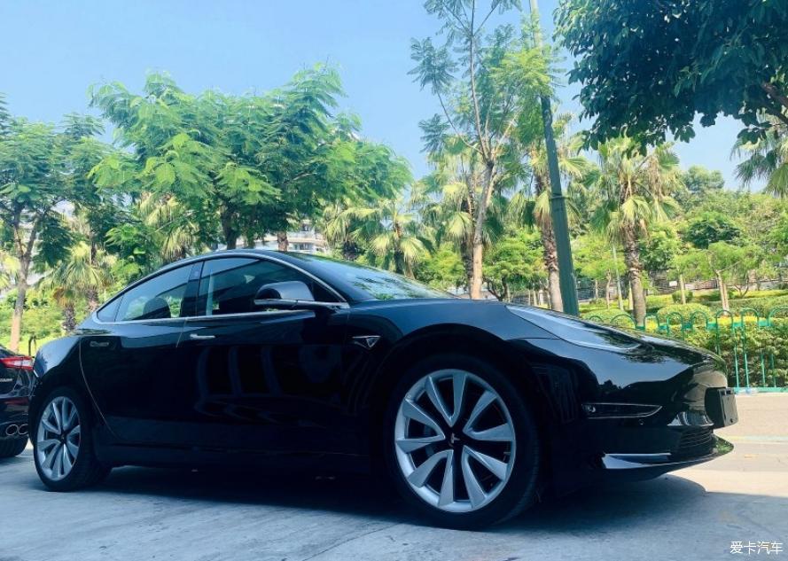 特斯拉model3见证我的所有