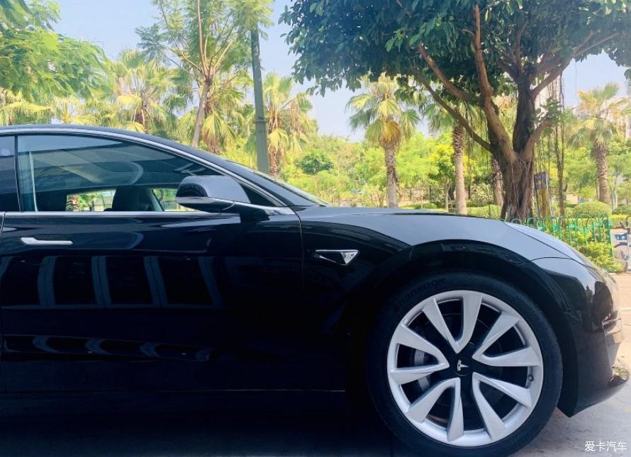 特斯拉model3见证我的所有