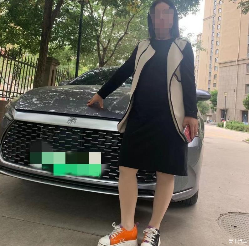 我和小秦的第一个月