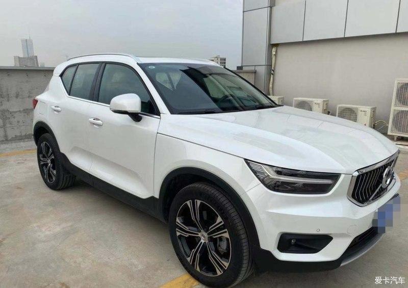 送给媳妇最好的礼物，沃尔沃XC40又安全又环保