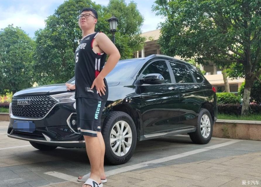 独在异乡为异客，每逢佳节倍思亲