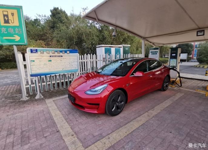 提车Model 3的一个月痛并快乐着