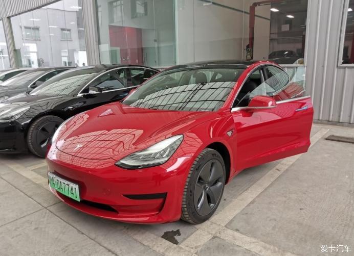 model3新能源车首选这个年代没有之一