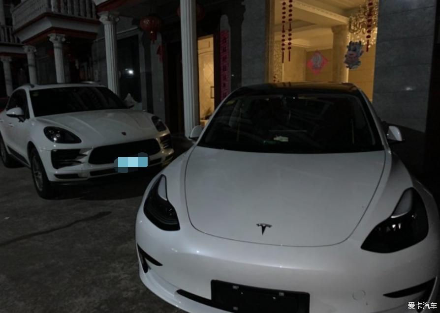 提车10来天，分享MODEL 3 加小改