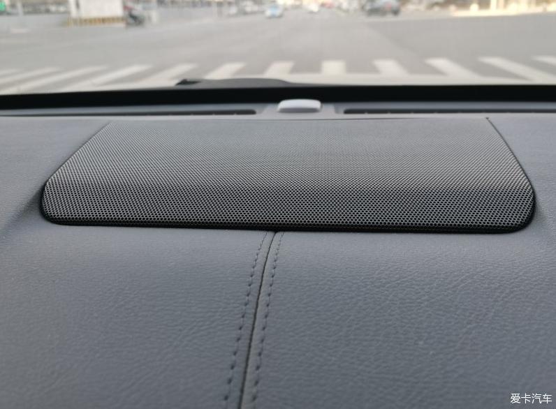 美系豪华旗舰车型凯迪拉克CT6