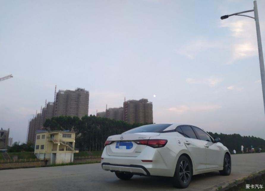 轩逸就是这么霸道！