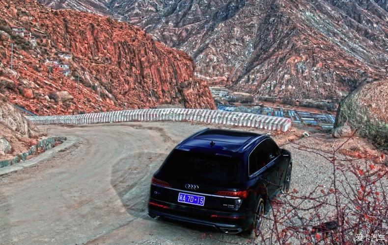 奥迪Q7迟到的提车报告