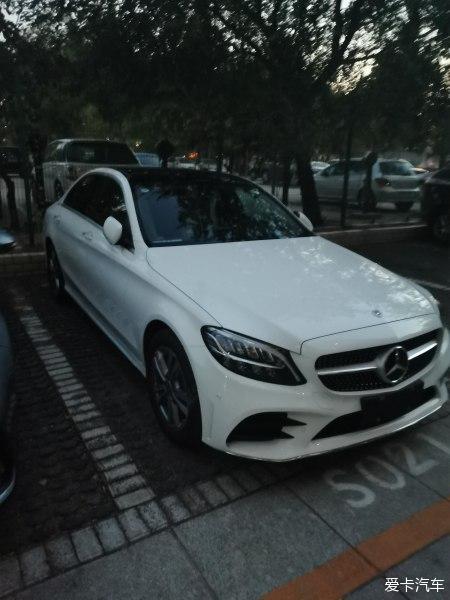 90后小姐姐选择，奔驰C200体验分享