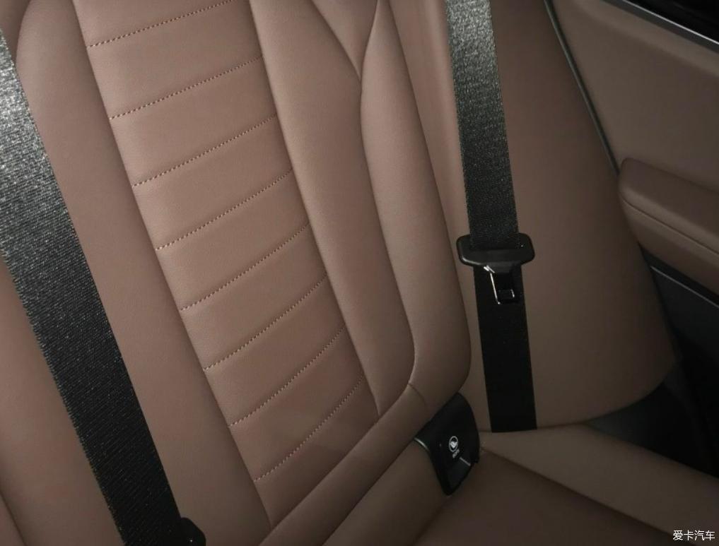 2020款X3 碳黑 25iM 用车有感！