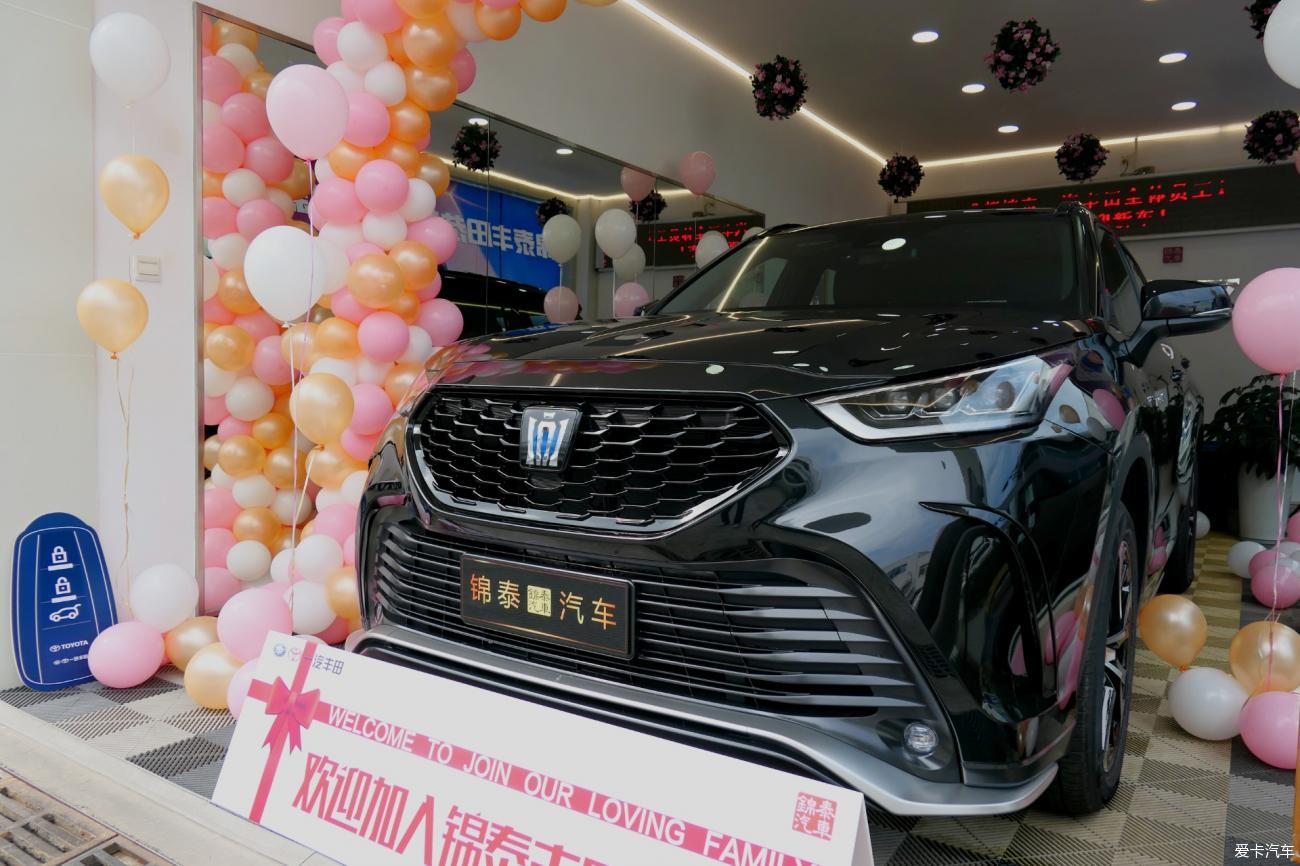 【2021新车】耀世登场，喜提CROWN皇冠陆放！