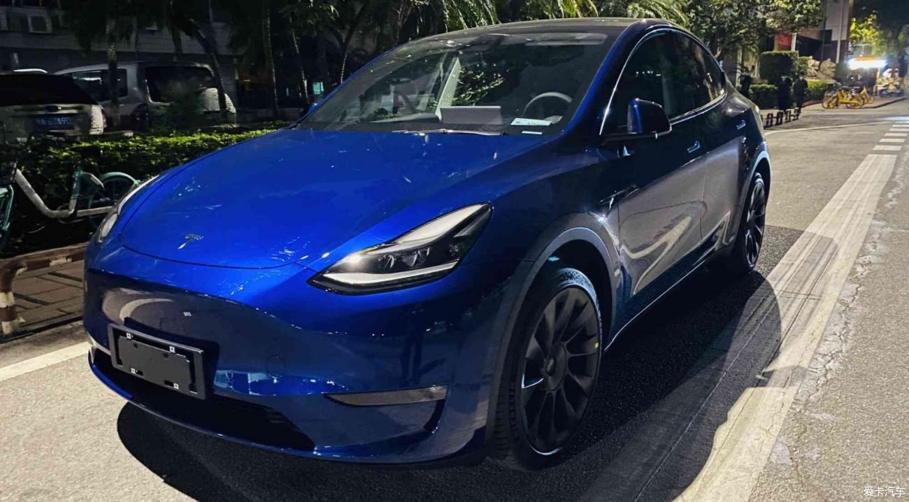 十个人里会有十一个人选择model Y