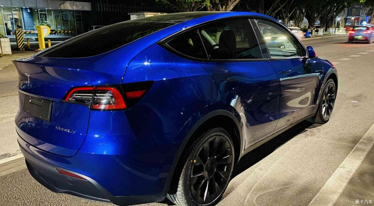 十个人里会有十一个人选择model Y