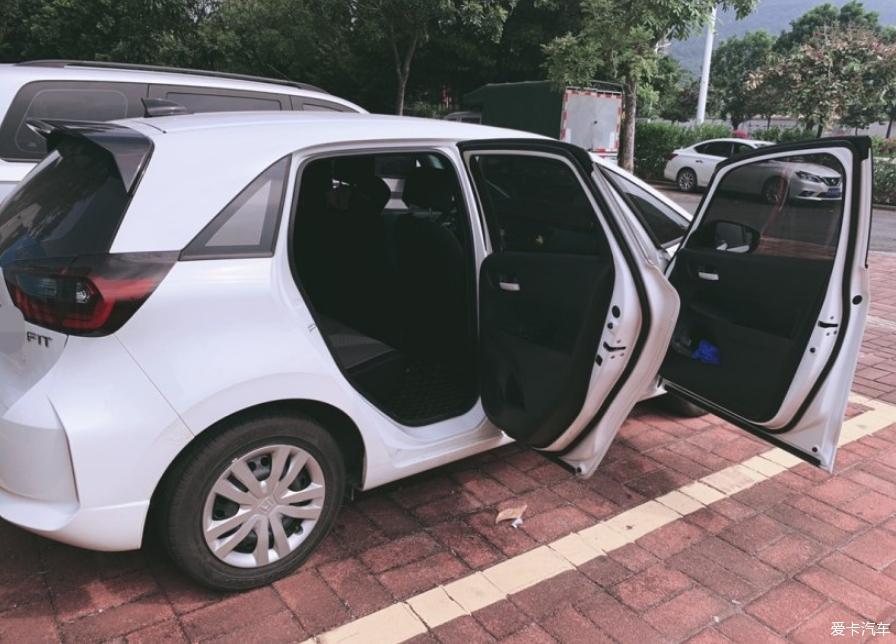 分享四飞提车
