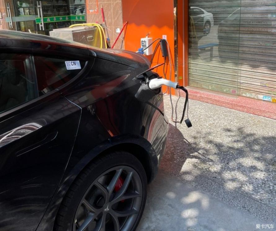 Model 3 Performance购车分享