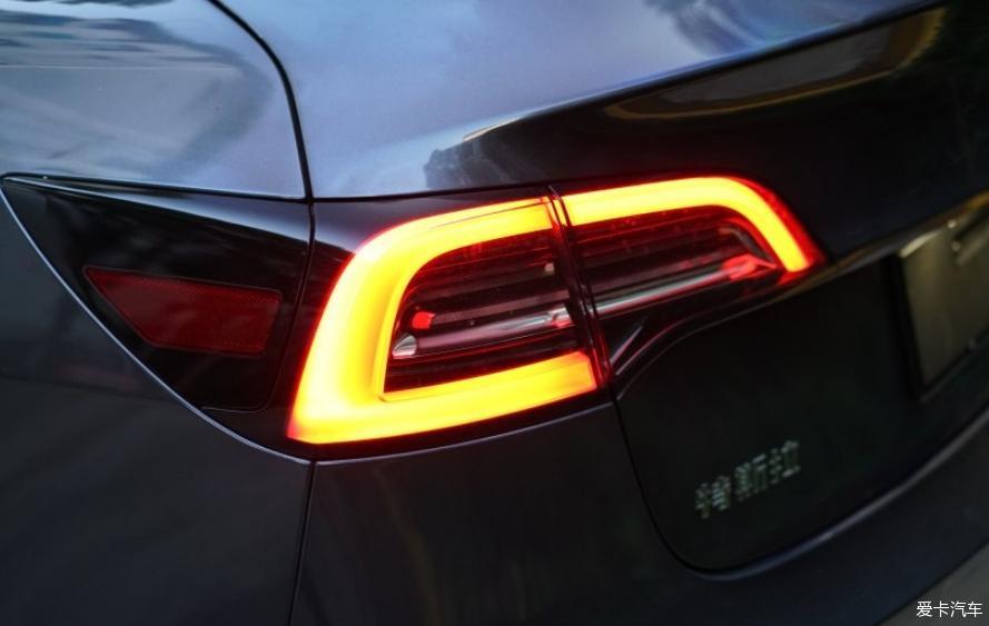 冷光银2021 Model 3 提车