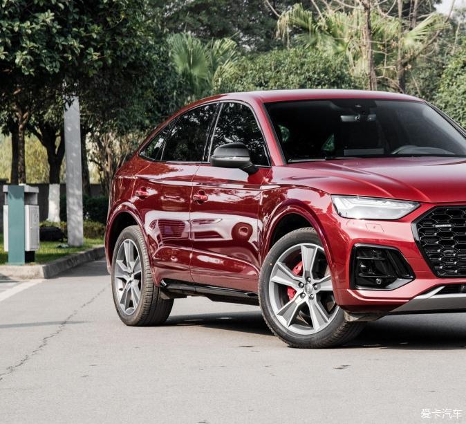 运动感十足给你不一样的驾驶感受奥迪Q5L Sportback