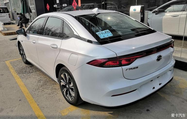 除了model 3你还能看看广汽AION S也不错