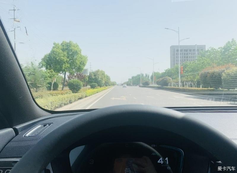 感受一下宋PLUS新能源的独特魅力