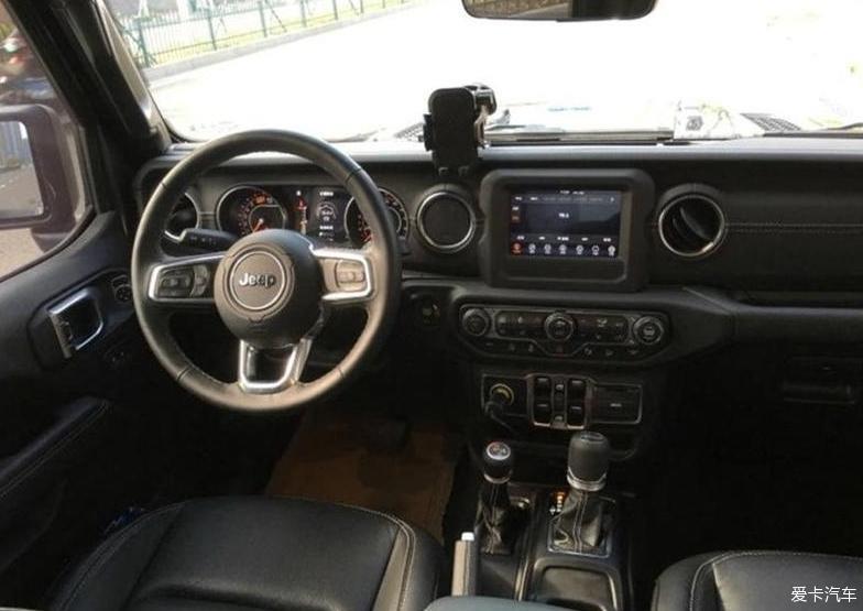 从小的梦想我的大玩具Jeep牧马人