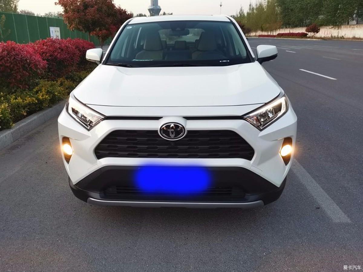 同样是日系本田对丰田是买CRV还是RAV4?