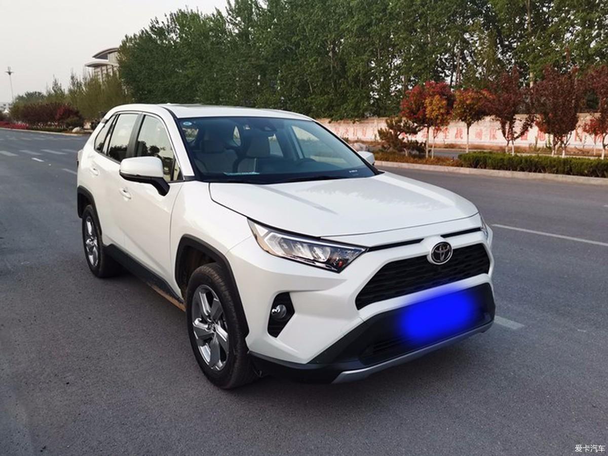 同样是日系本田对丰田是买CRV还是RAV4?