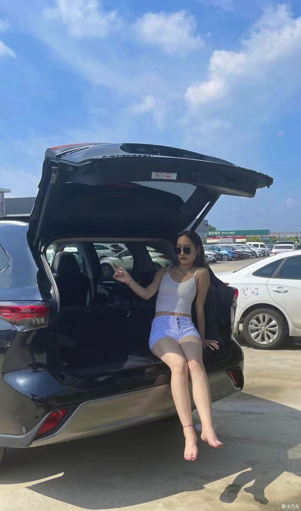 【小能手】生活越来越美好，长腿妹子助阵喜提汉兰达双擎