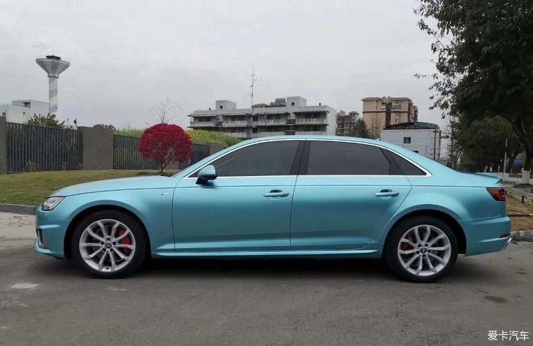 朋友推荐奥迪A4L45 TFSI quattro 运动型