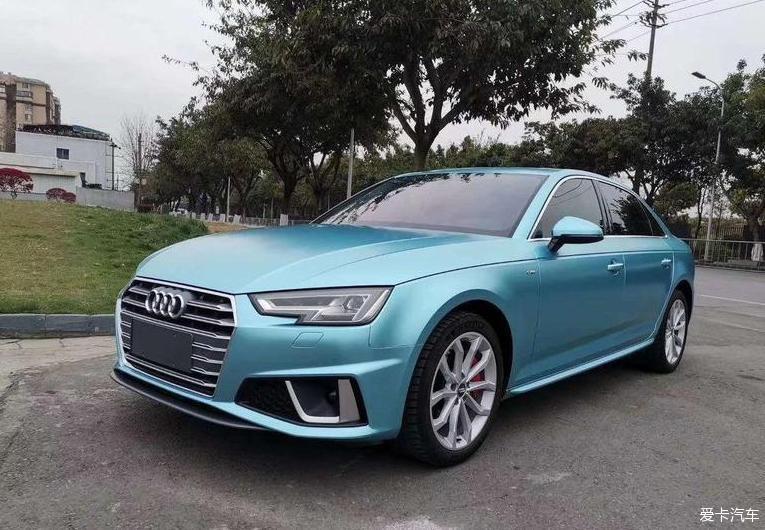 朋友推荐奥迪A4L45 TFSI quattro 运动型