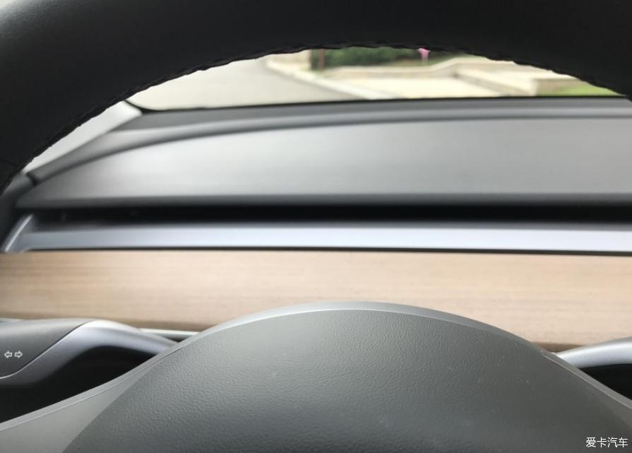 小城市model3的初使用