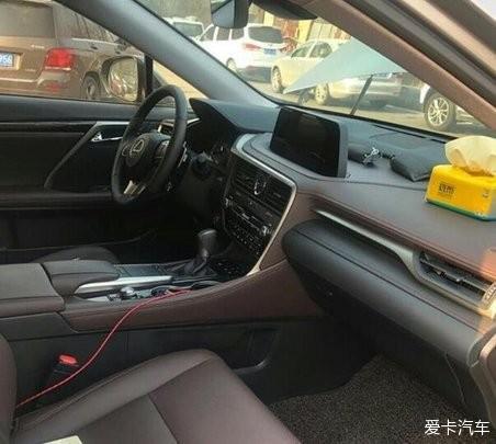 看惯了宝马奔驰的俗套雷克萨斯RX给你不一样的感受！