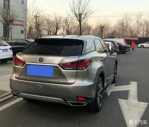 看惯了宝马奔驰的俗套雷克萨斯RX给你不一样的感受！