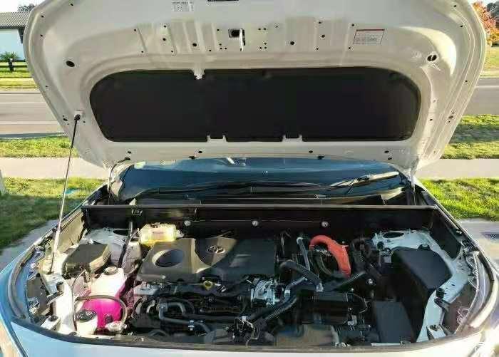 行驶在公路上的小霸道—RAV4荣放
