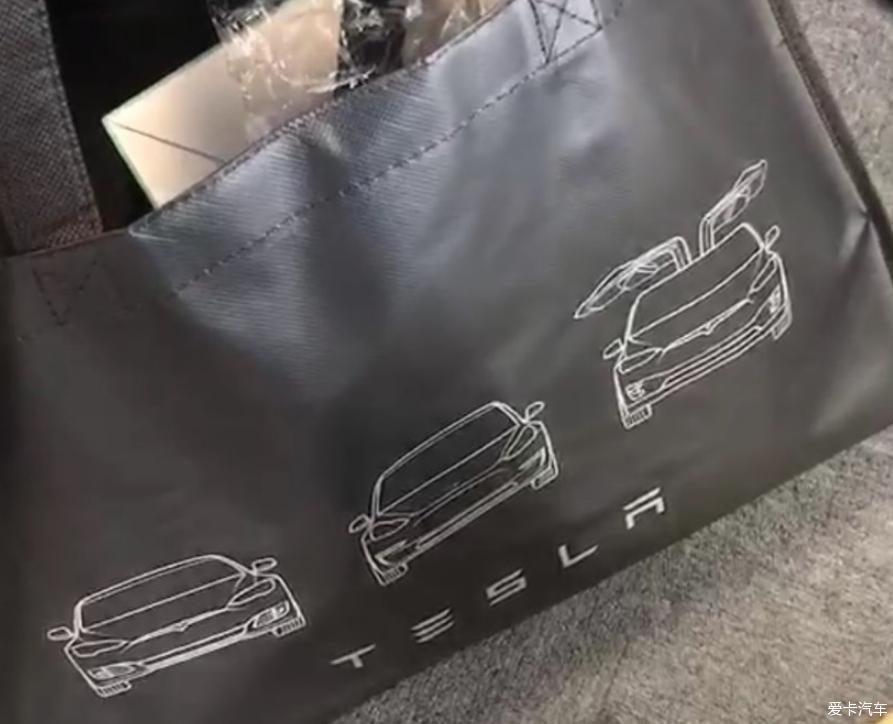 给自己送个大玩具