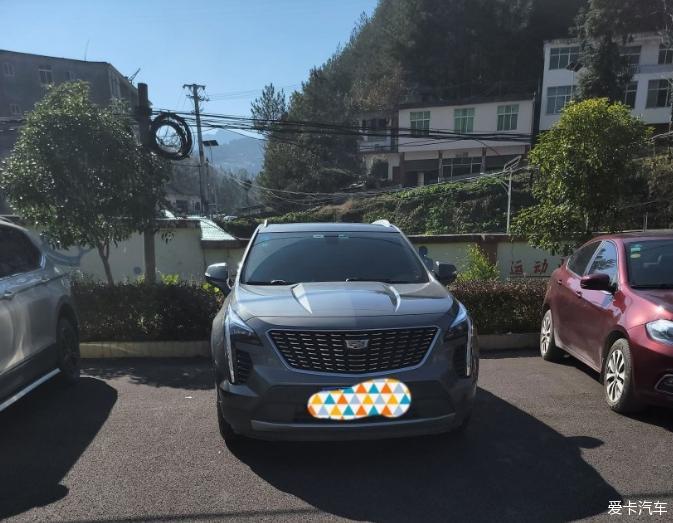 豪华SUV 凯迪拉克XT4报道