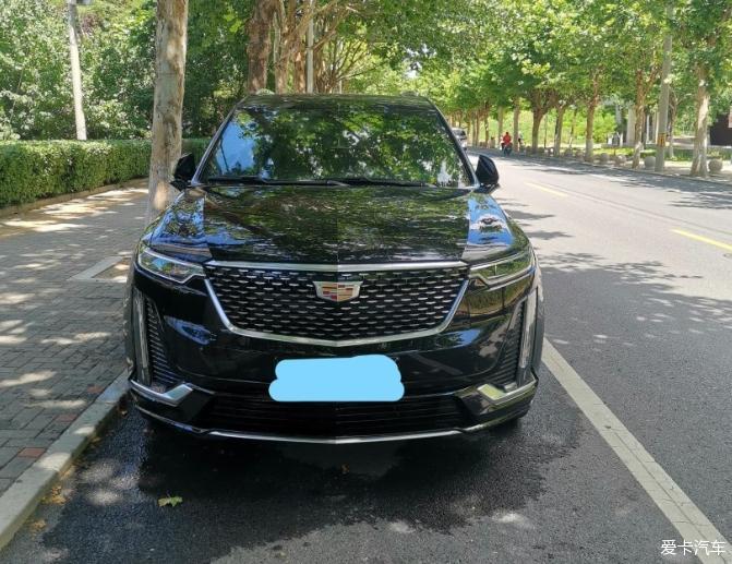 拥有凯迪拉克XT6,一路前行，为自己喝彩。