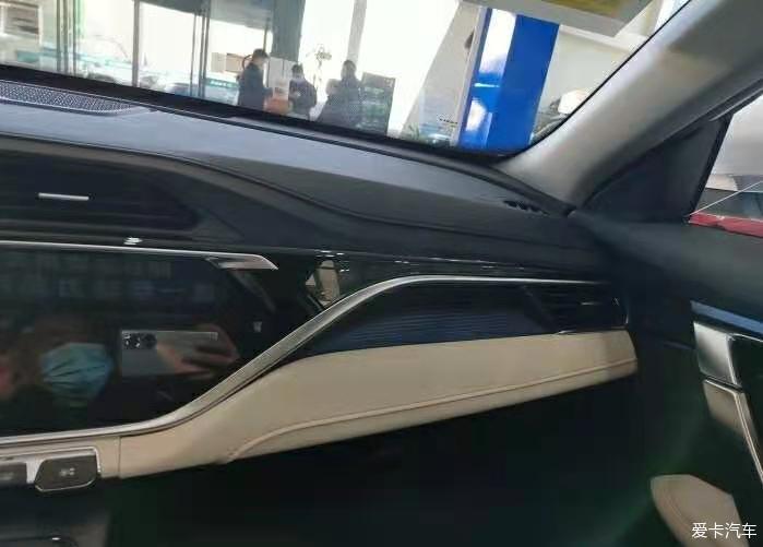 吉利博越X   诚意来袭  惊喜不断