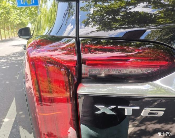 拥有凯迪拉克XT6,一路前行，为自己喝彩。
