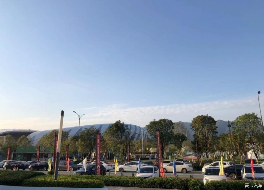 喜欢轩逸不单是因为他的颜值