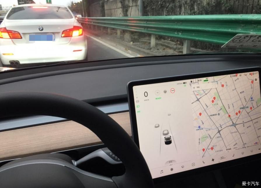 提车model3