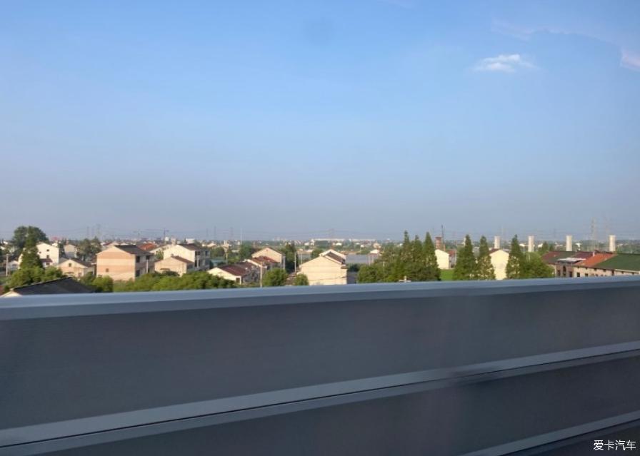 行走的小白和我