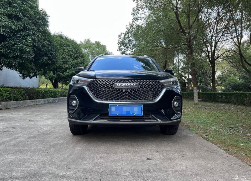 看看哈弗M6PLUS大灯照明效果