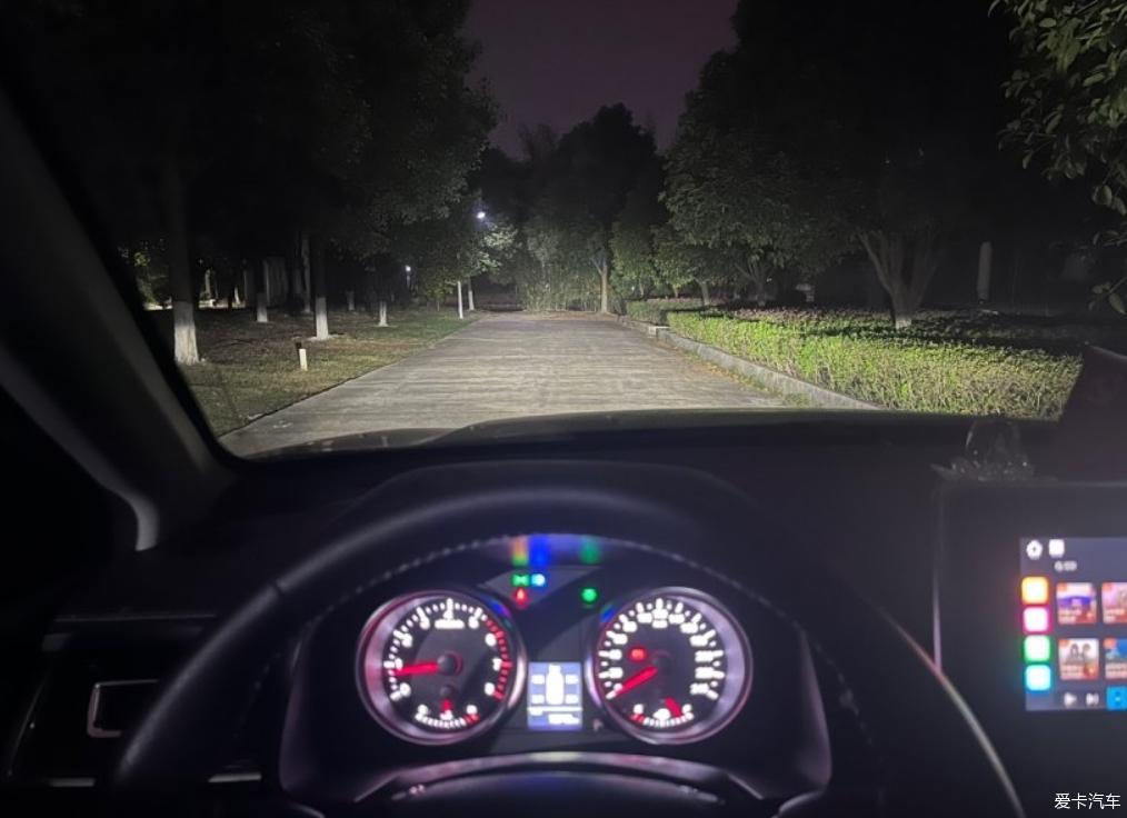 看看哈弗M6PLUS大灯照明效果