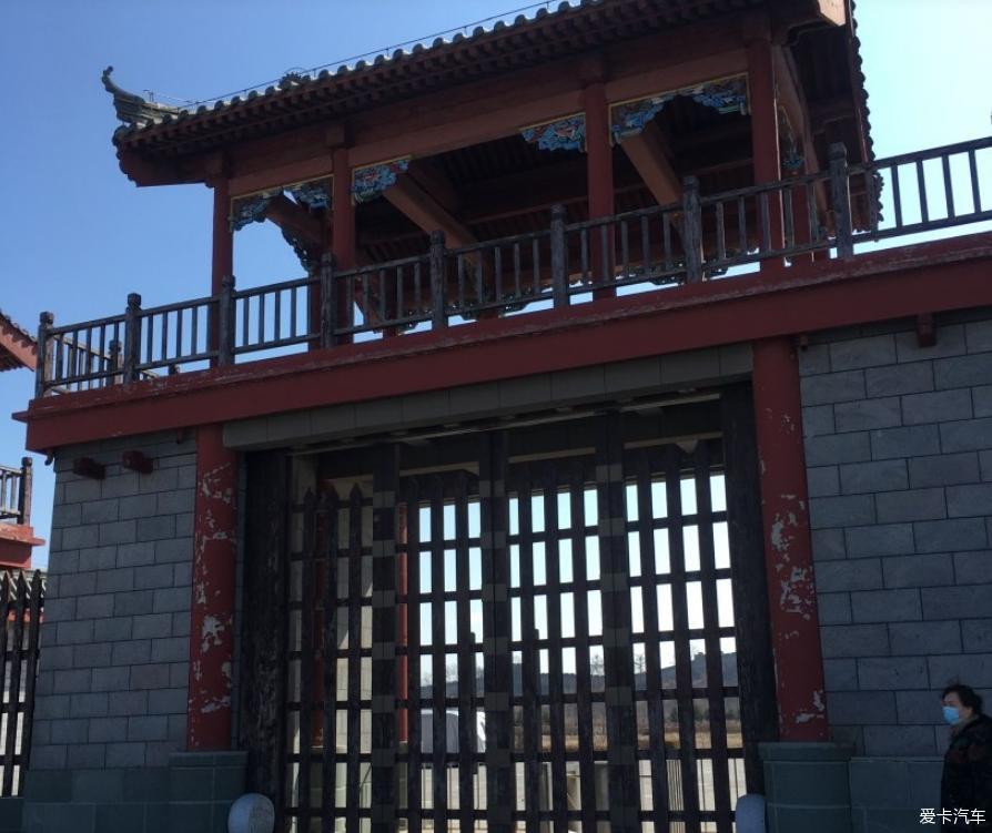 带着我家小宝贝去看一看虎山长城！