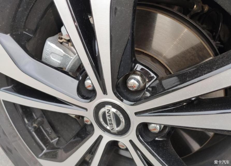 轩逸是一台比较适合家用的车