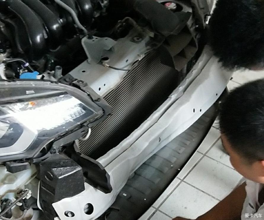 分享飞度 16款 1.5L LX 手动舒适型
